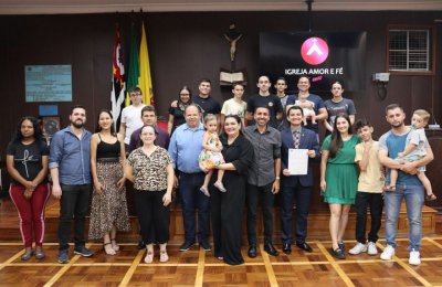 Igreja Amor e Fé recebe homenagem por seus cinco anos em Mogi Mirim
